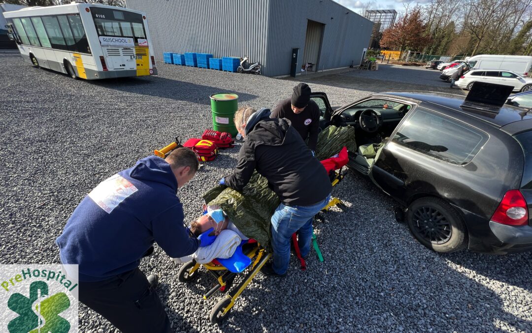 Foto’s scenario training Critical Care Transport & Flight Specialist cursus